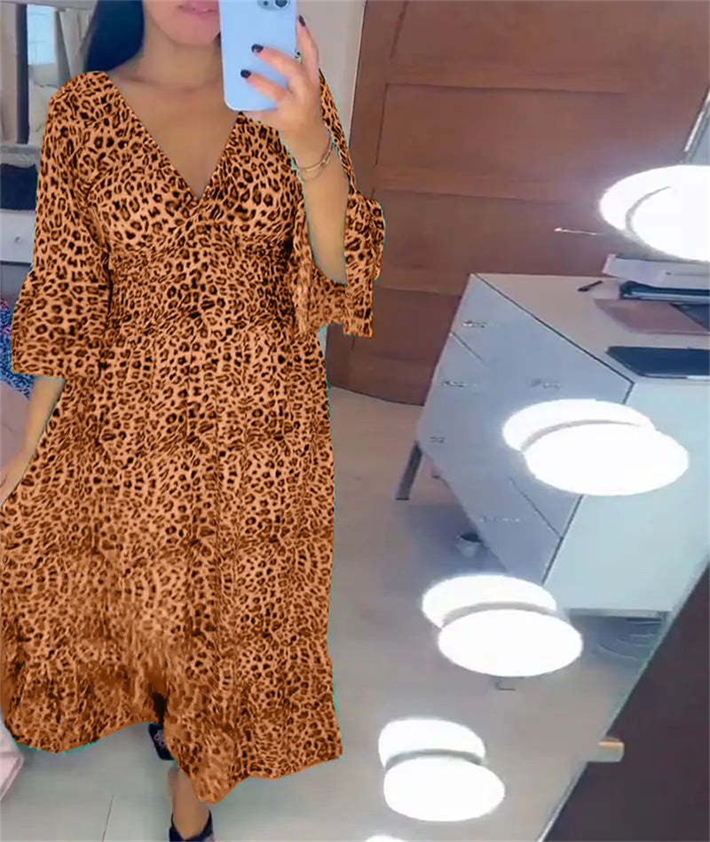 🔥HOT SALE 50% OFF🔥Women's Cotton Wrap Dress with leopard pattern